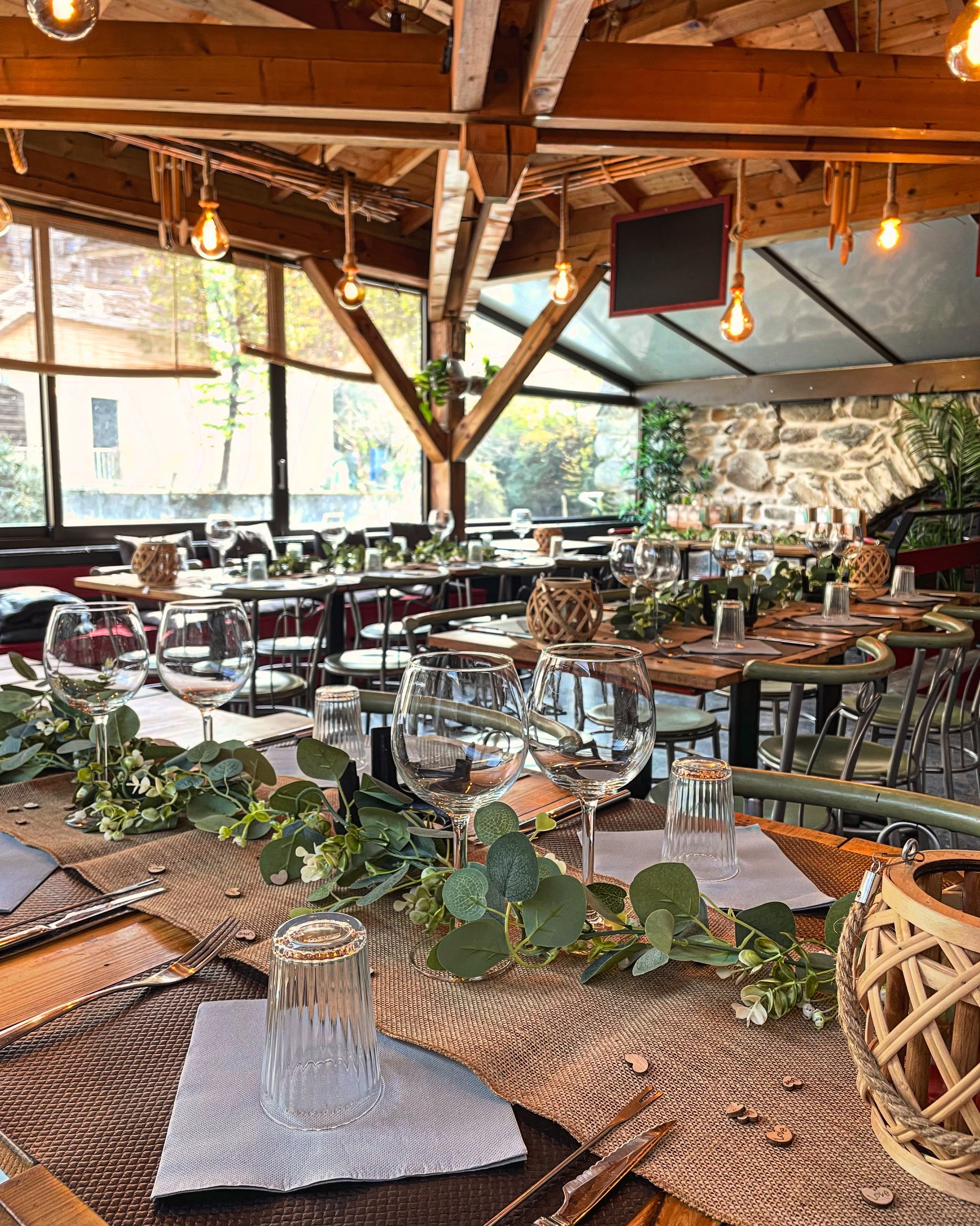 Photo de la table décorée